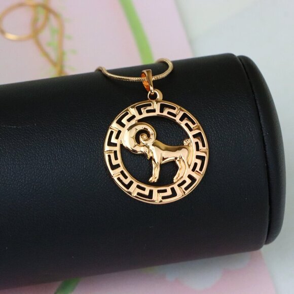 "Zodiac Ram Rose Gold Round Pendant in Geometric Border Design, XPPT1328 - Picture 10 of 13